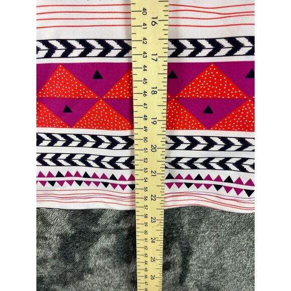 Carve Designs Savarna Tank Top Raspberry Tulum Pickleball Geometric M NWT - Picture 5 of 8